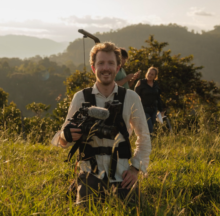 Behind the Camera – A Conversation with Håkon Rydningen from Rammelaus (#45)